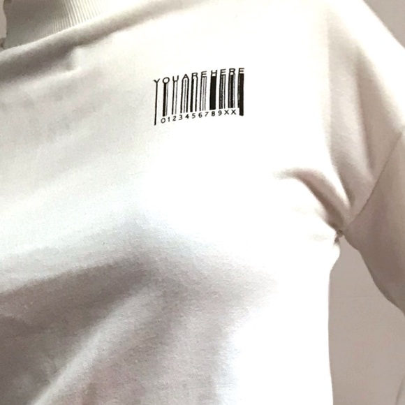 SOLD! Barcode crop sweatshirt - Picture 3 of 8